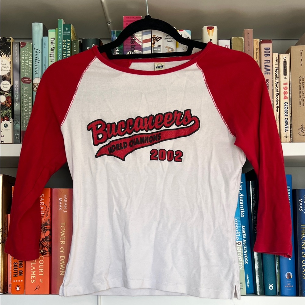 Buccaneers Y2K Raglan Shirt
